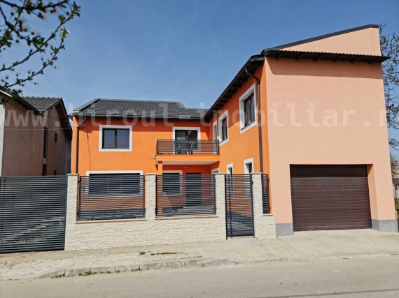 Inchiriere vila 180 m² - central, Cumpana