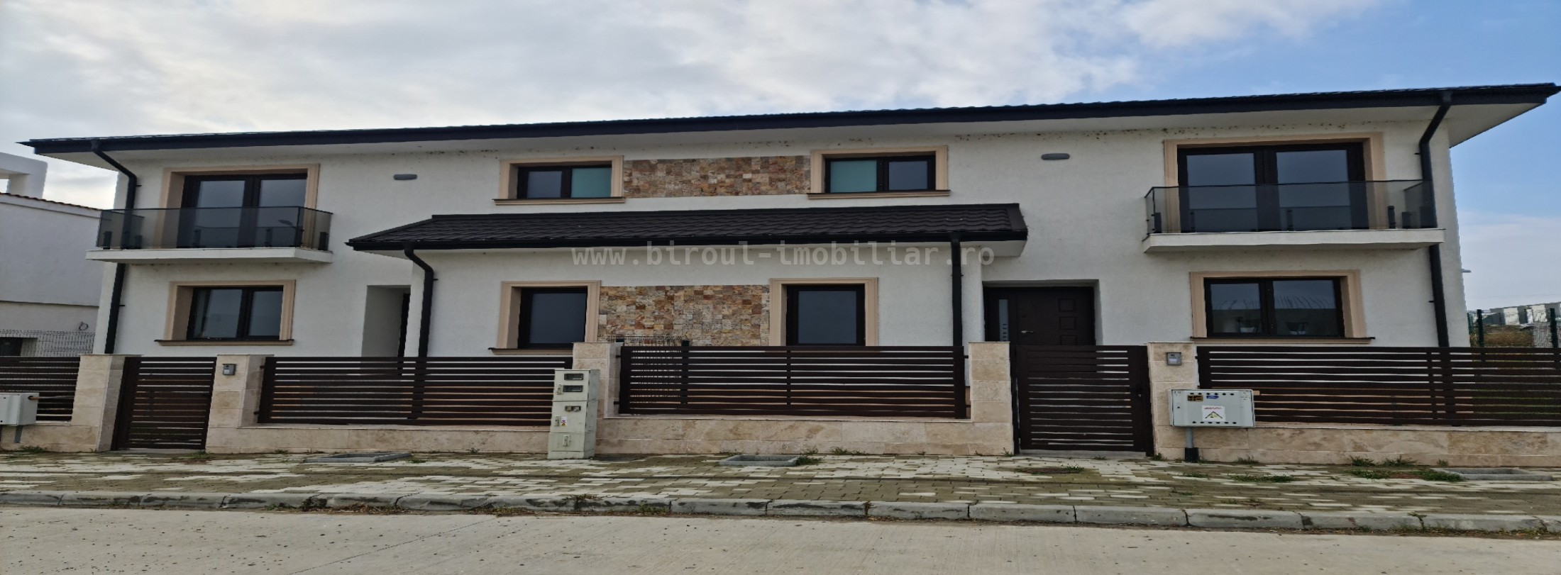 Vanzare vila 160 m² - Lac Siutghiol, Ovidiu